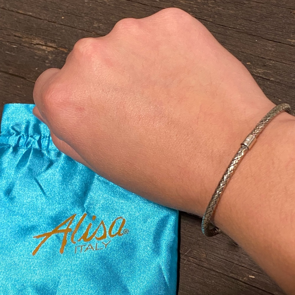 Alisa bangle bracelet